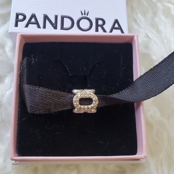 Authentic Pandora Circle of Friends with CZ Retired pandora charm - Picture 2 of 6